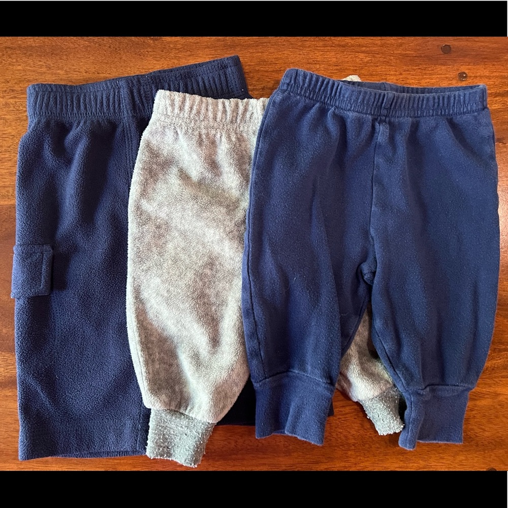 Three pairs of baby pants, size 0-3 months